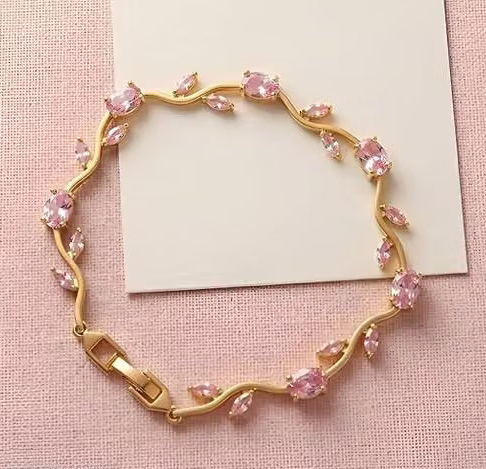 Elegant Tulip Crystal Flower Bracelet