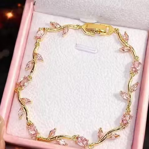 Elegant Tulip Crystal Flower Bracelet